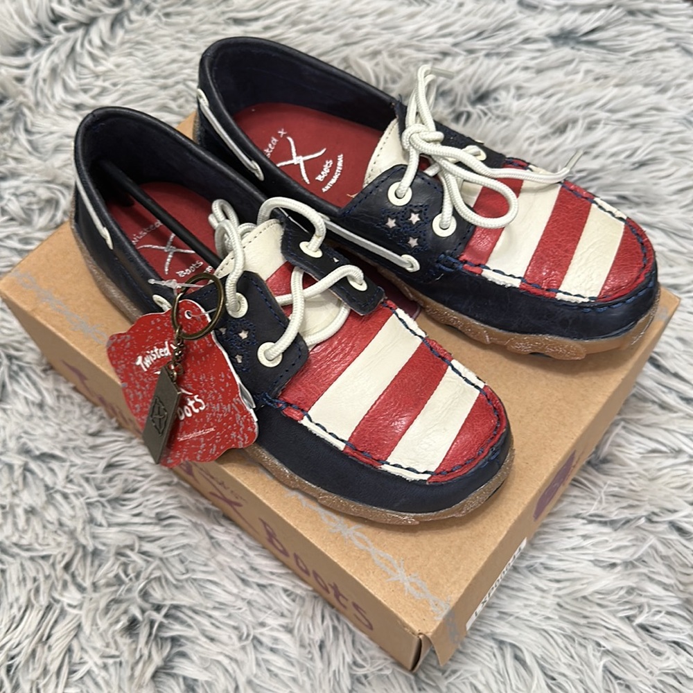 ✨Host Pick✨ Twisted X Leather Driving Mocs NIB 🇺🇸